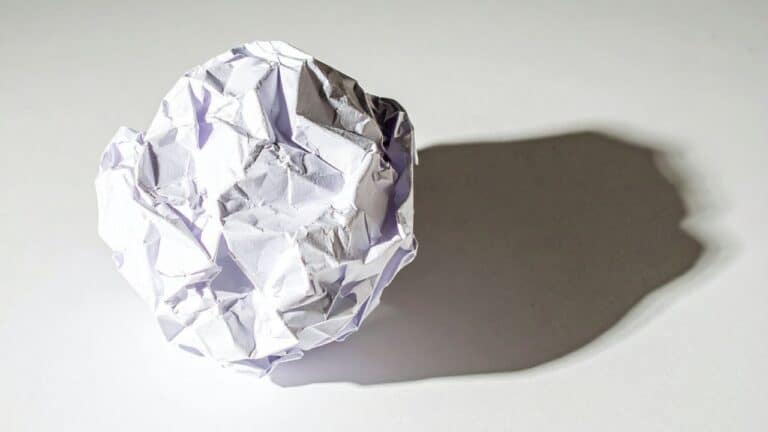 Distorsiones cognitivas: cuando tu mente te hace trampas